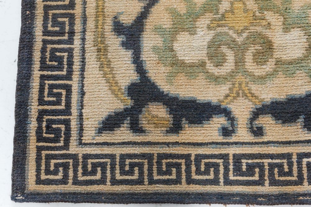 Mid-20th Century Floral Beige, Blue, Green, Yellow Japanese Handwoven Wool Rug BB7432