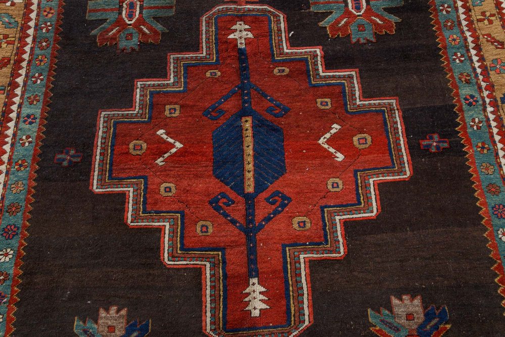 Early 20th Century Red Bold Deisgn Kazak Handmade Wool Rug BB7464