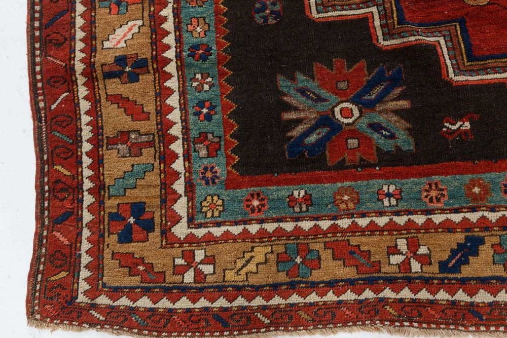 Early 20th Century Red Bold Deisgn Kazak Handmade Wool Rug BB7464