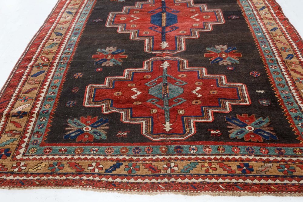 Early 20th Century Red Bold Deisgn Kazak Handmade Wool Rug BB7464