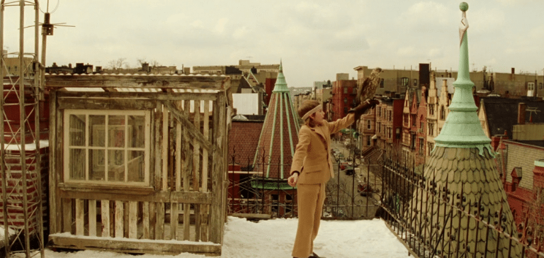 Moving into Royal Tenenbaums. A Key to Wes Anderon’s Interior Decorating!