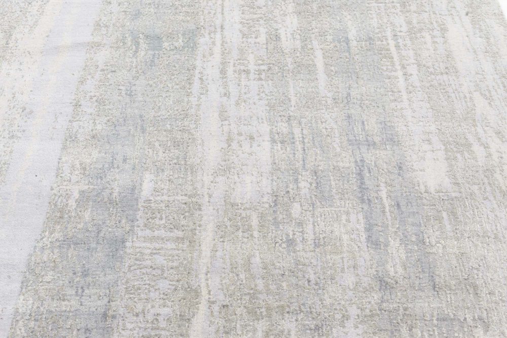 Contemporary Gray Perspective Hand Knotted Wool Rug N10479