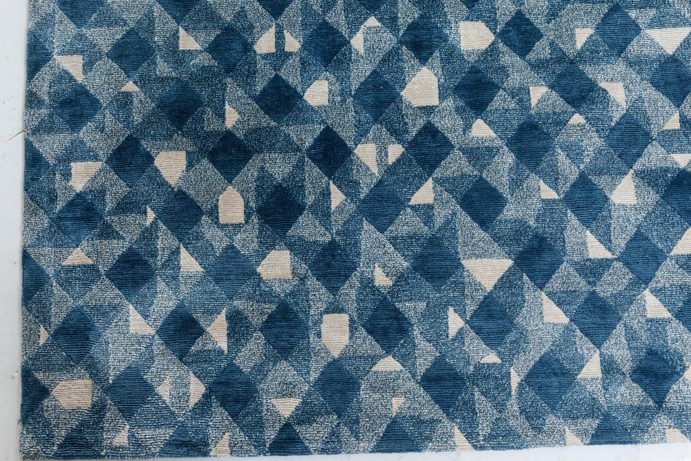 Doris Leslie Blau Collection Art Deco Style Rhombus Blue White Handmade Silk Rug N10835