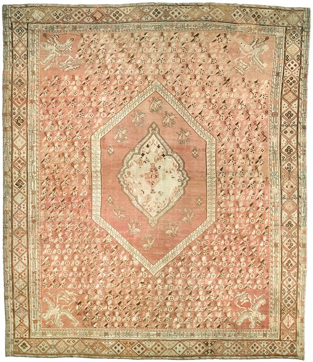 Antique Turkish rug by Doris Leslie Blau interior decor trends 2017