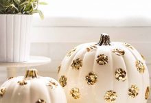 Scary & Stylish: Glamorous Halloween Decor