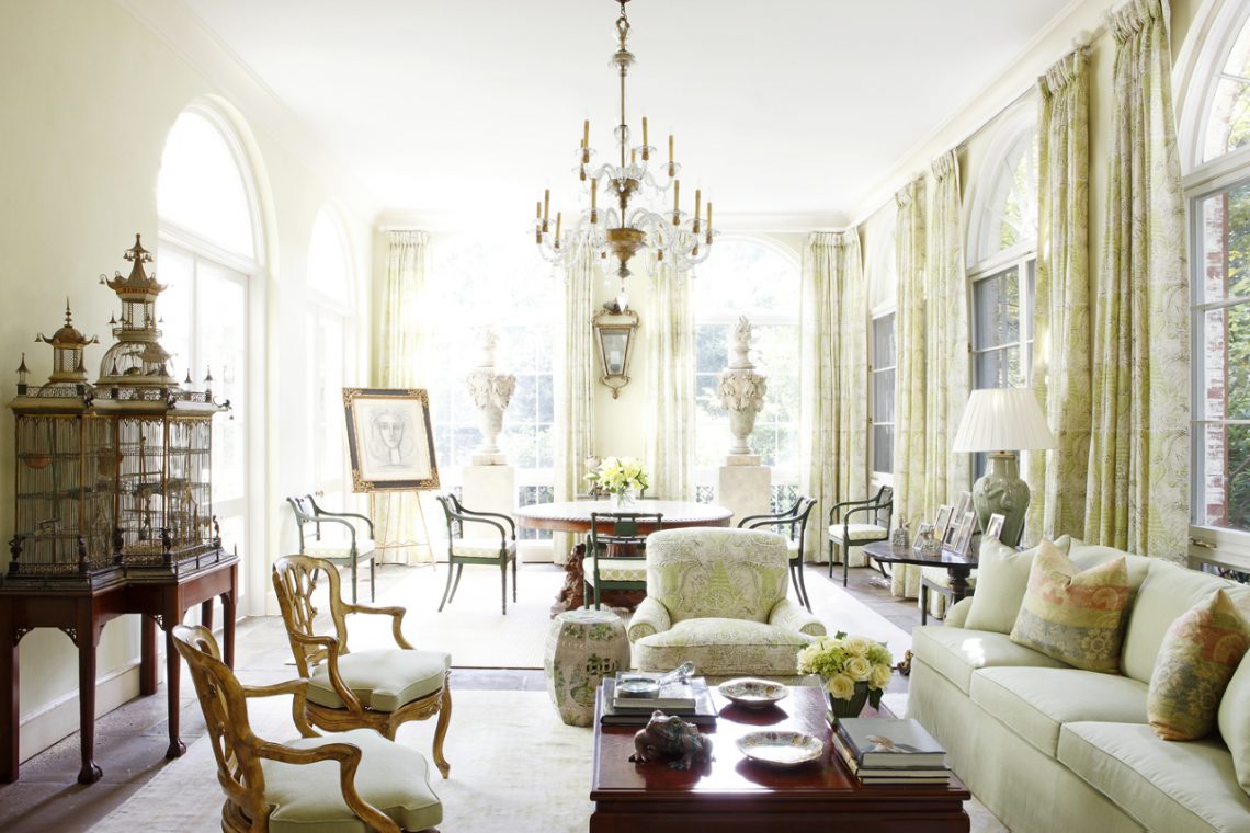english victorian interior decor elegent traditional living room