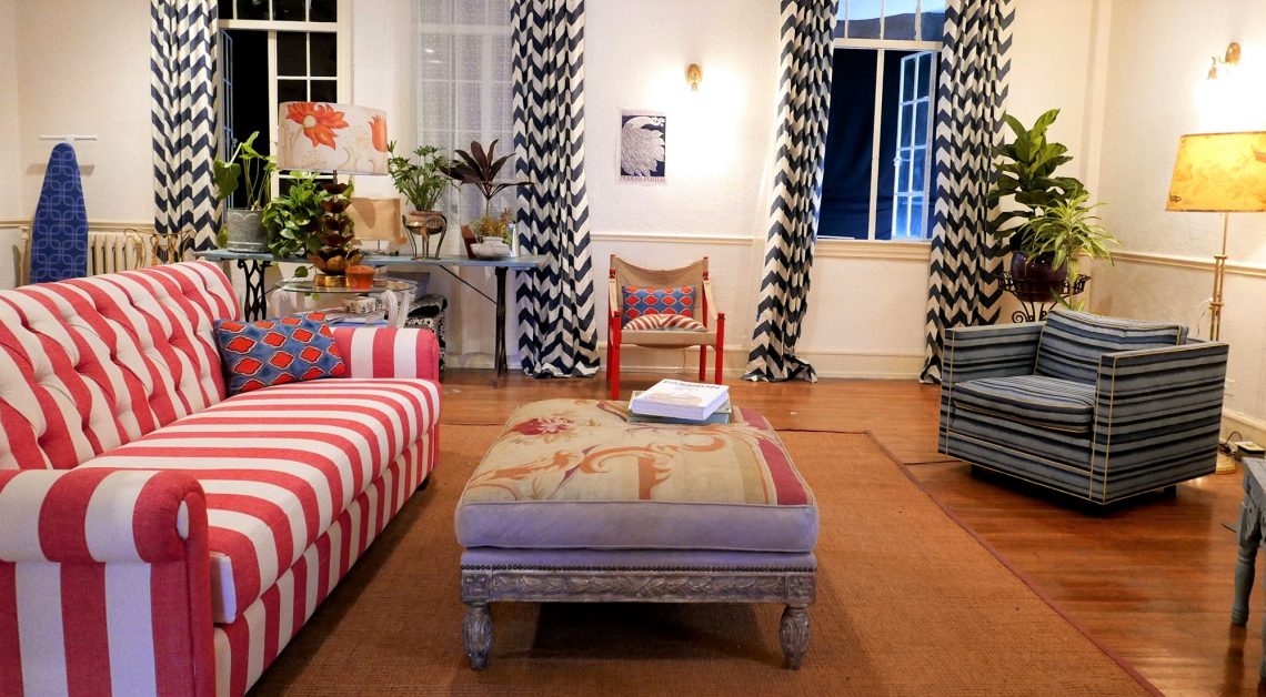 la la land movie set, eclectic colorful living room patterns