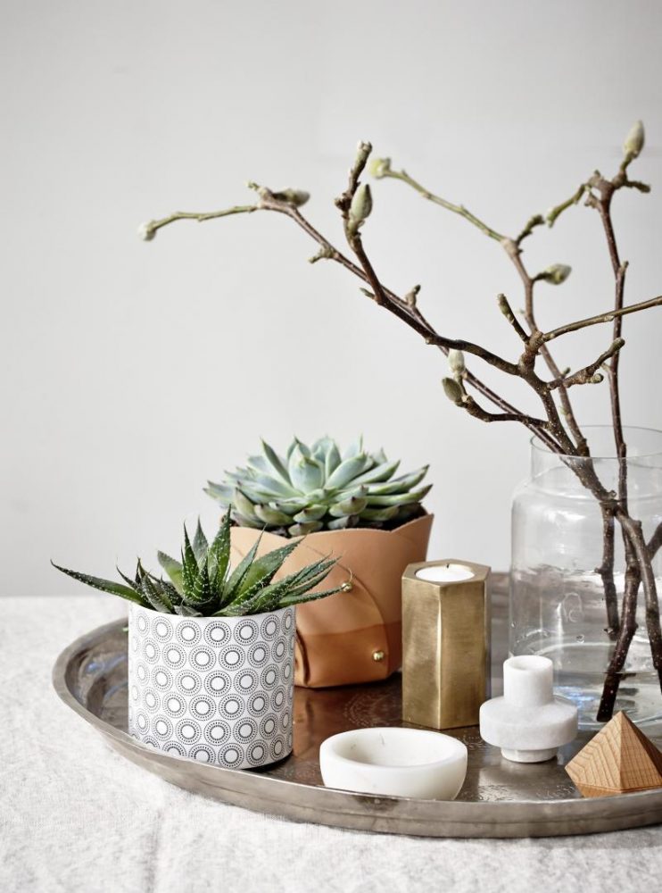 coffee table styling, interior decor, interior decorating, living room decor, living room decorating, Scandinavian interior, Scandinavian decor