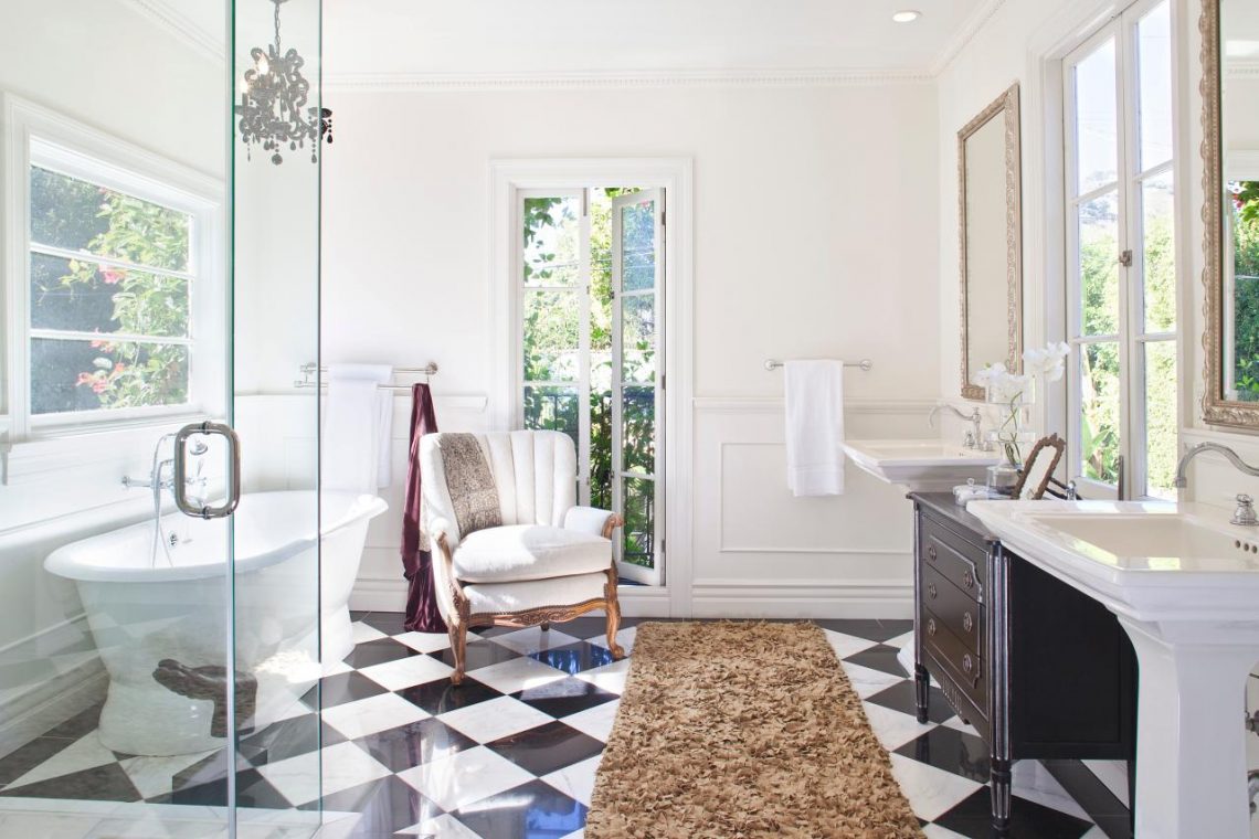 lauren conrad interior decor, glamour bathroom, elegant bathroom, royal bathroom, bathroom decor