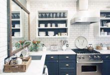 5 Ways to Style an ‘Anne with an E’ Inspired Farmhouse Kitchen