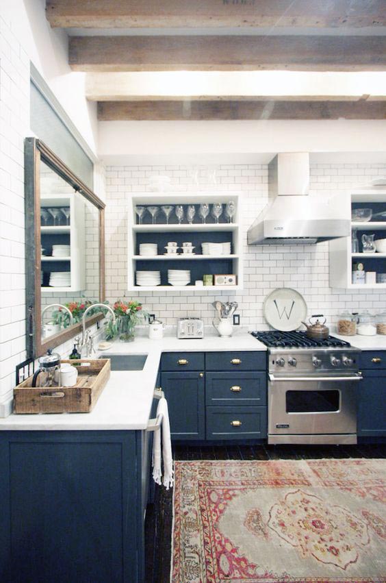 5 Ways to Style an ‘Anne with an E’ Inspired Farmhouse Kitchen 5 Ways to Style an ‘Anne with an E’ Inspired Farmhouse Kitchen