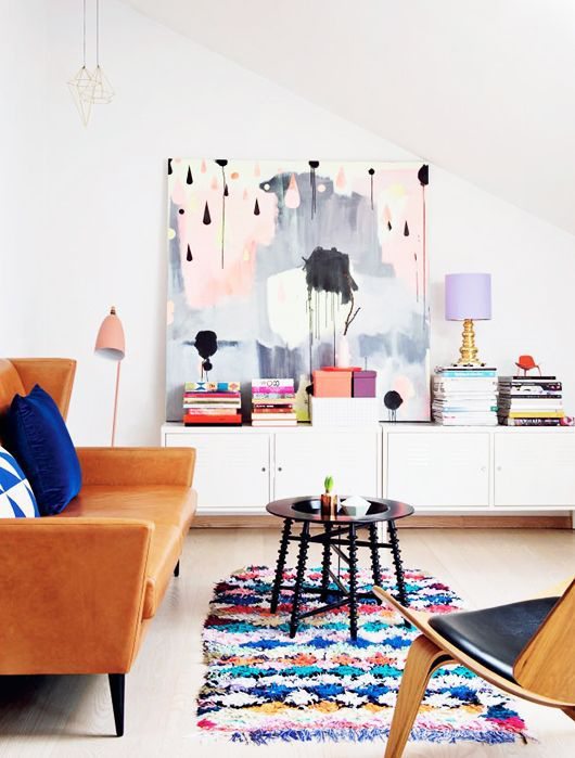 5 Ways To Make A Large Room Feel Comfy 5 Ways To Make A Large Room Feel Comfy