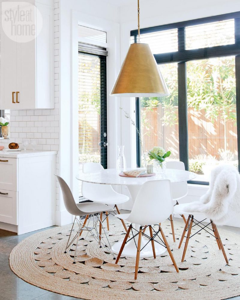 dining nook, breakfast nook, dining room decor. Scandinavian dining room