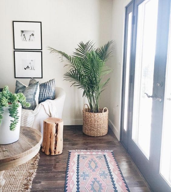kilim rug in bedroom