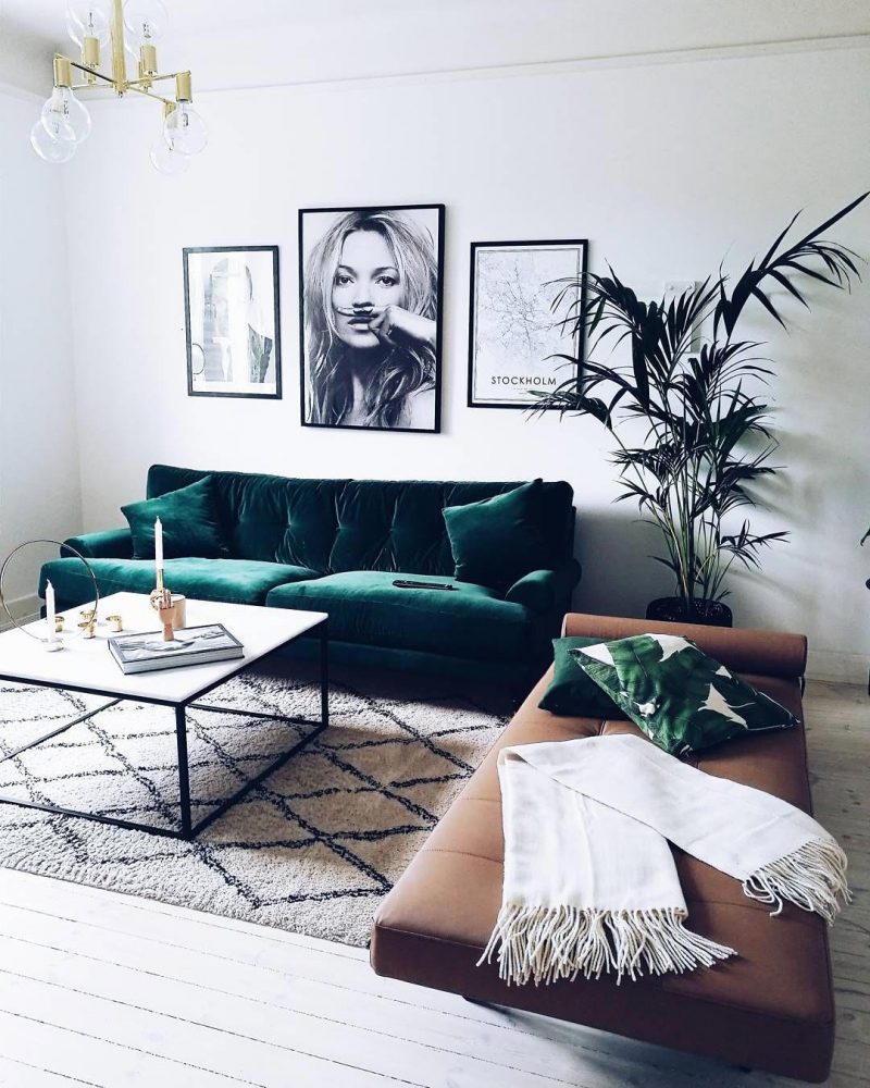 velvet-sofa-scandinavian-living-room-fall-2017-decor-trends