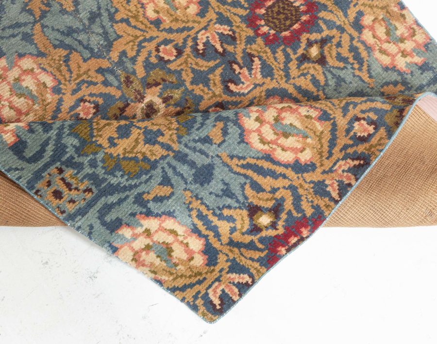 Authentic William Morris Bold Botanic Handmade Wool Runner Fragment BB6495