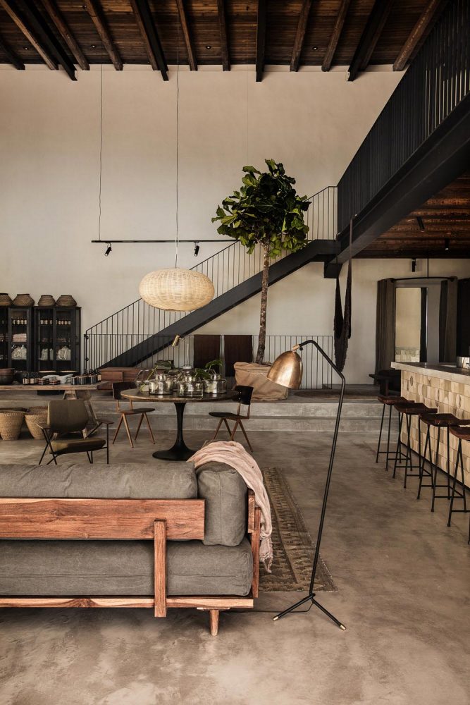 concrete-floor-modern-interior-decor-