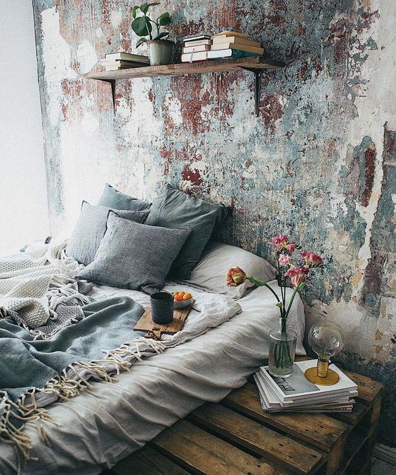 concrete-wall-wabi-sabi-interior-decor-