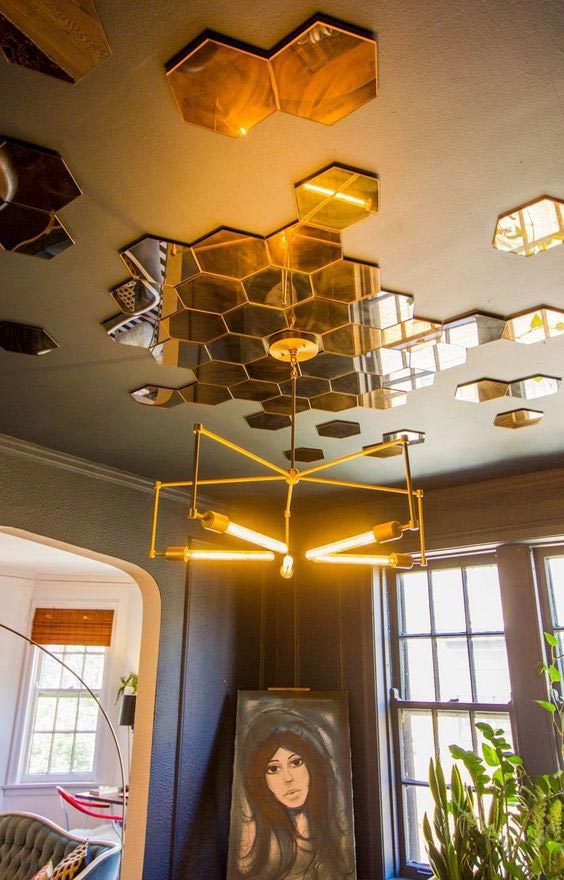 2018-interior-decor-trends-statement-ceiling-tiles