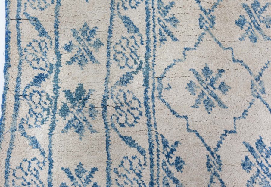 Early 20th Century Botanic Indian Agra White, Blue Handmade Cotton Rug BB6526