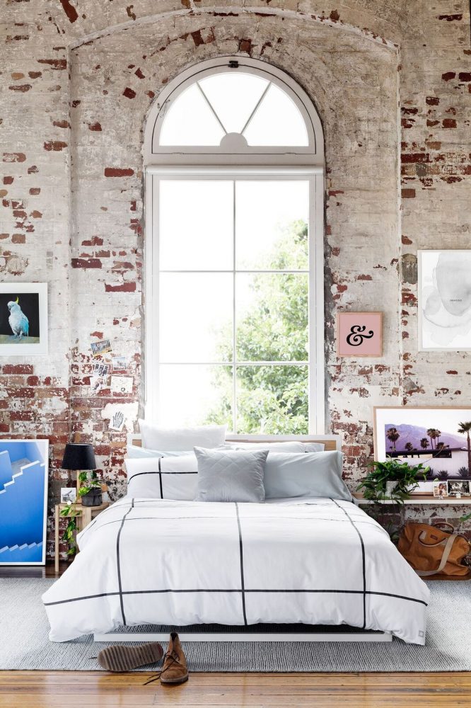 /wabi-sabi-industrial-interior-decor-brick-wall-loft