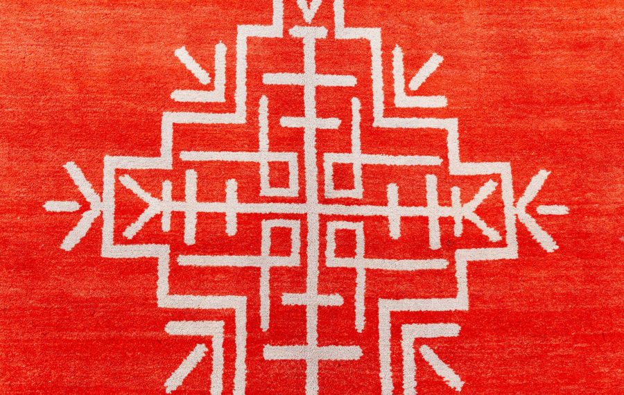 Dutch Art Deco Red Rug with Navy Border and Ivory Central Medallion BB6716