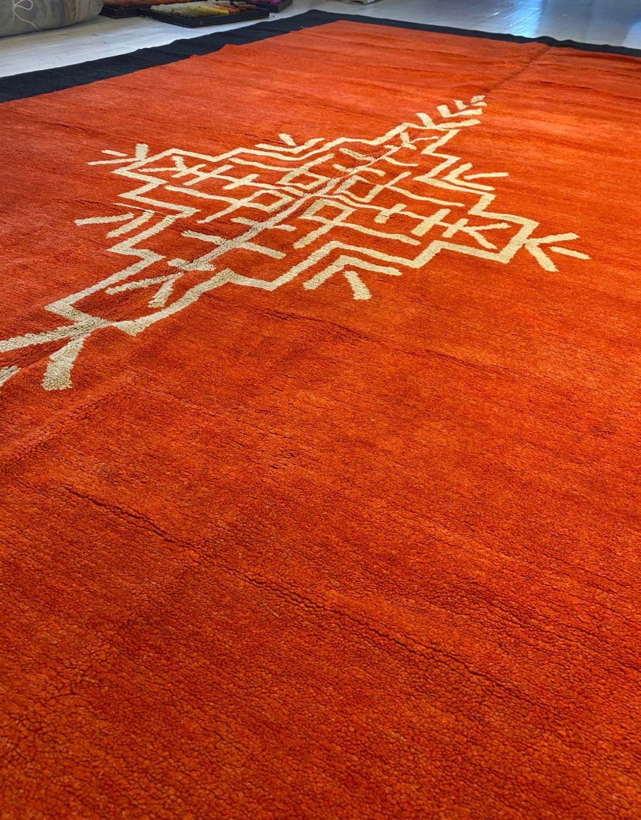 French Art Deco Red Rug with Navy Border and Ivory Central Medallion BB6716