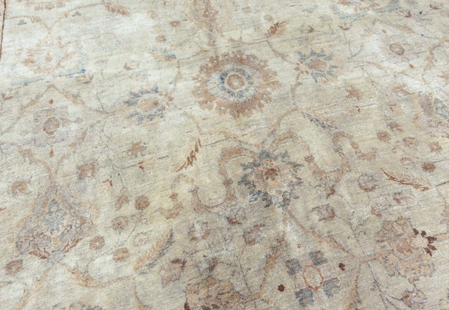 Antique North Indian Handmade Wool Rug BB6862