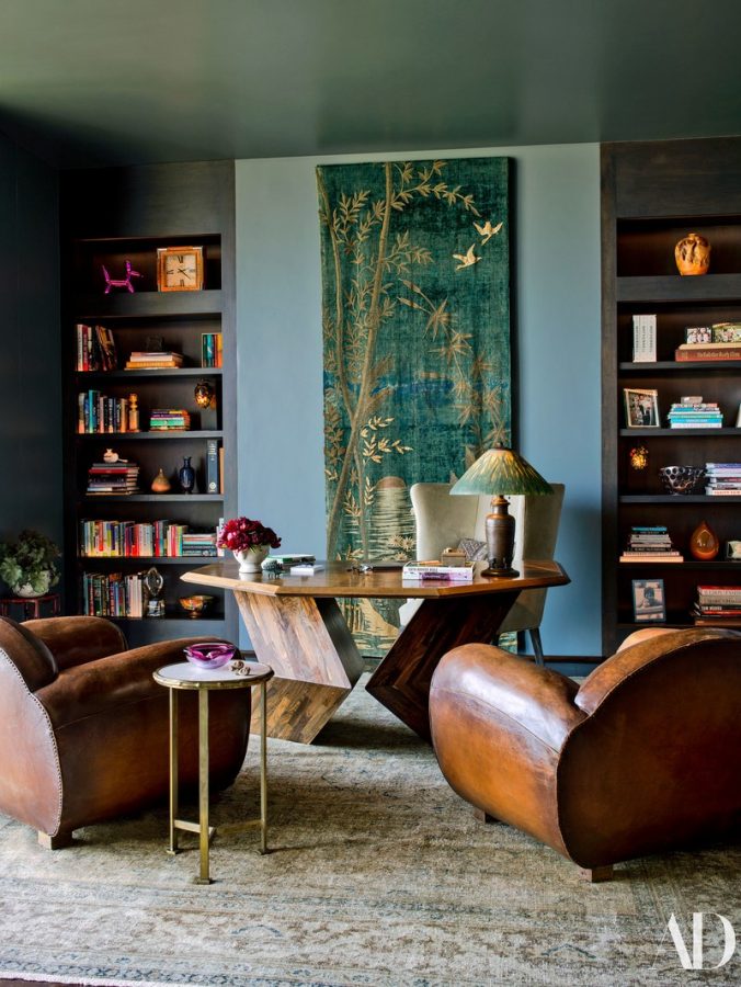 /oriental-rug-in-jennifer-anistons-office