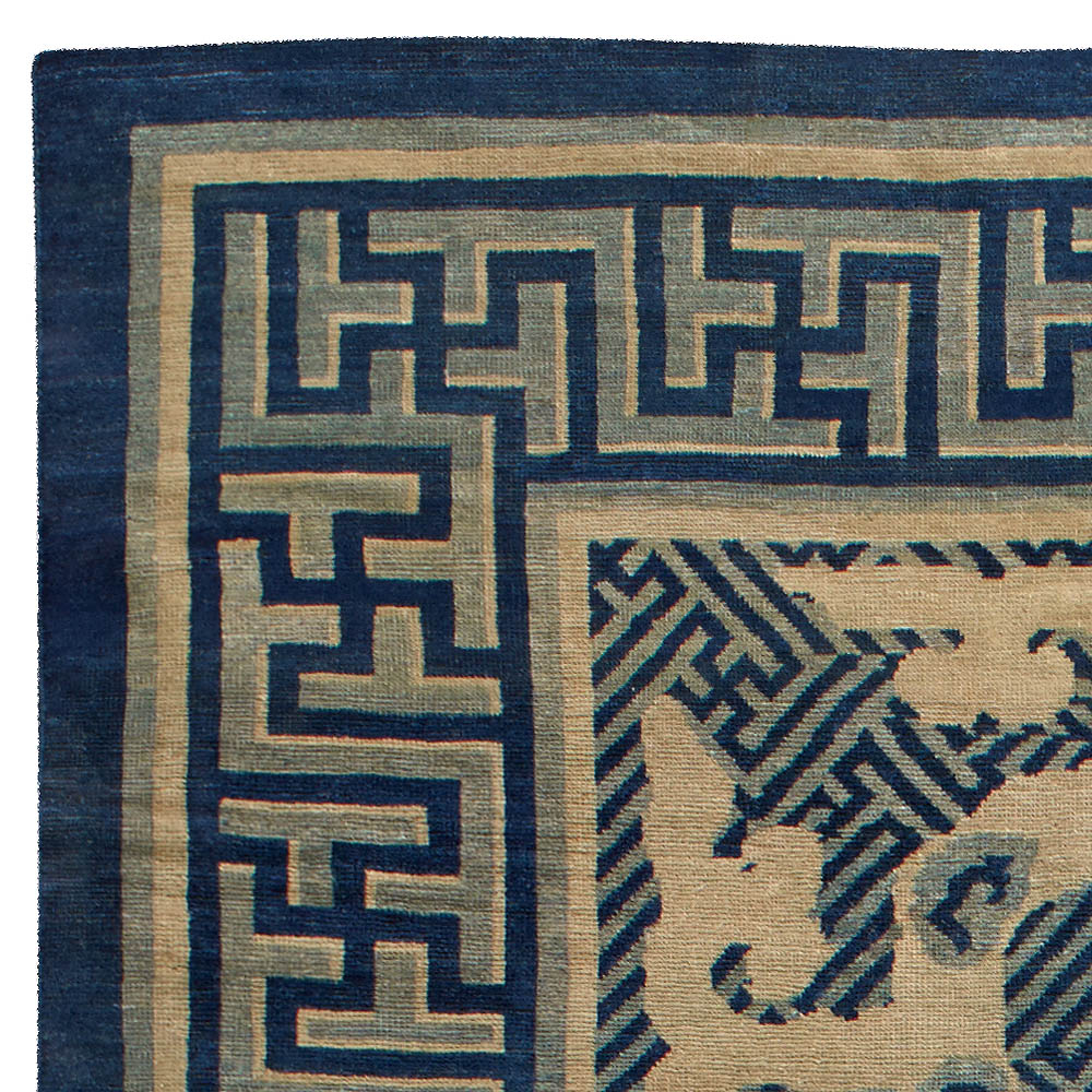 Vintage Chinese Carpet BB3148