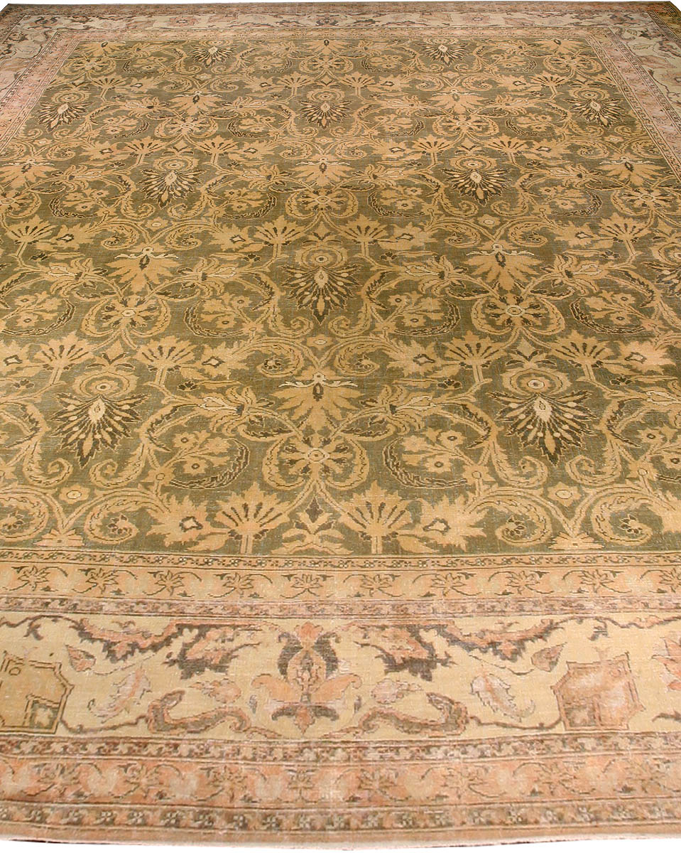 Vintage Indian Amritsar Moss Green Background Wool Rug BB4597