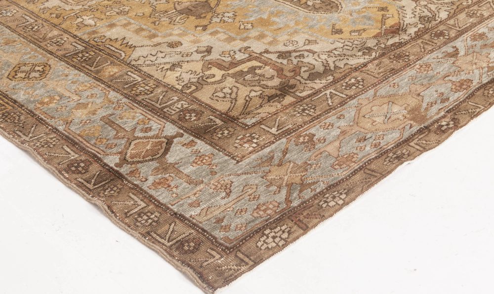 Fine Antique Persian Heriz Rug BB3427