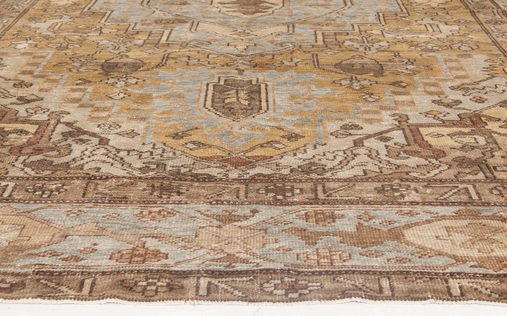 Fine Antique Persian Heriz Rug BB3427