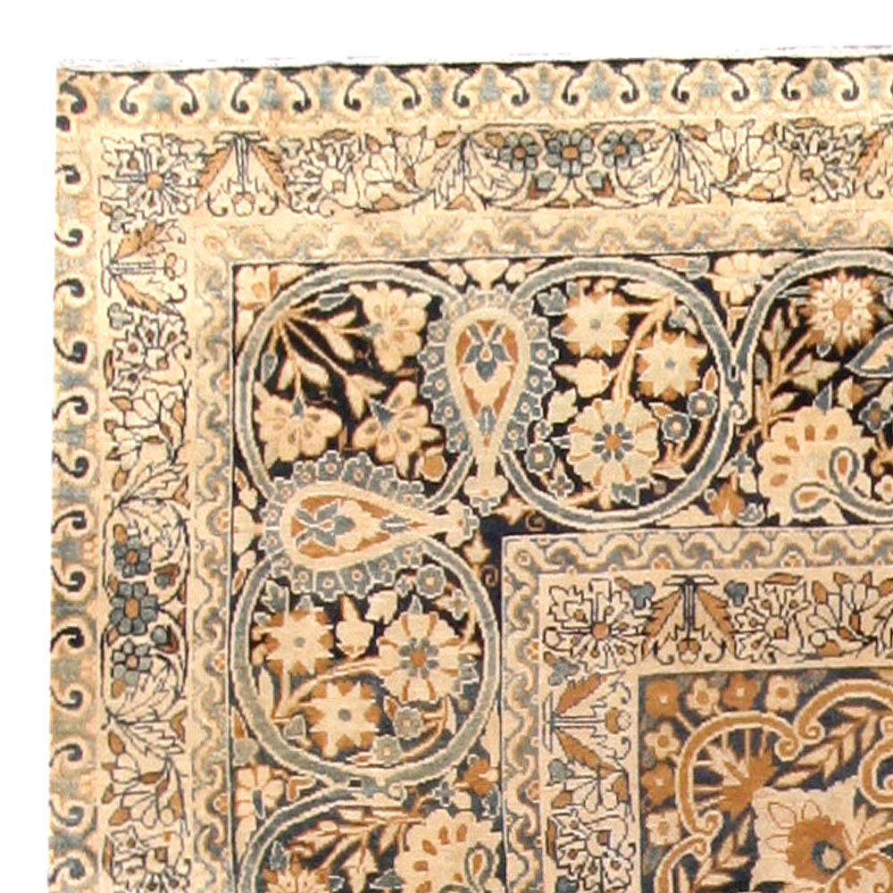 Antique Persian Kirman Handwoven Wool Rug BB4220