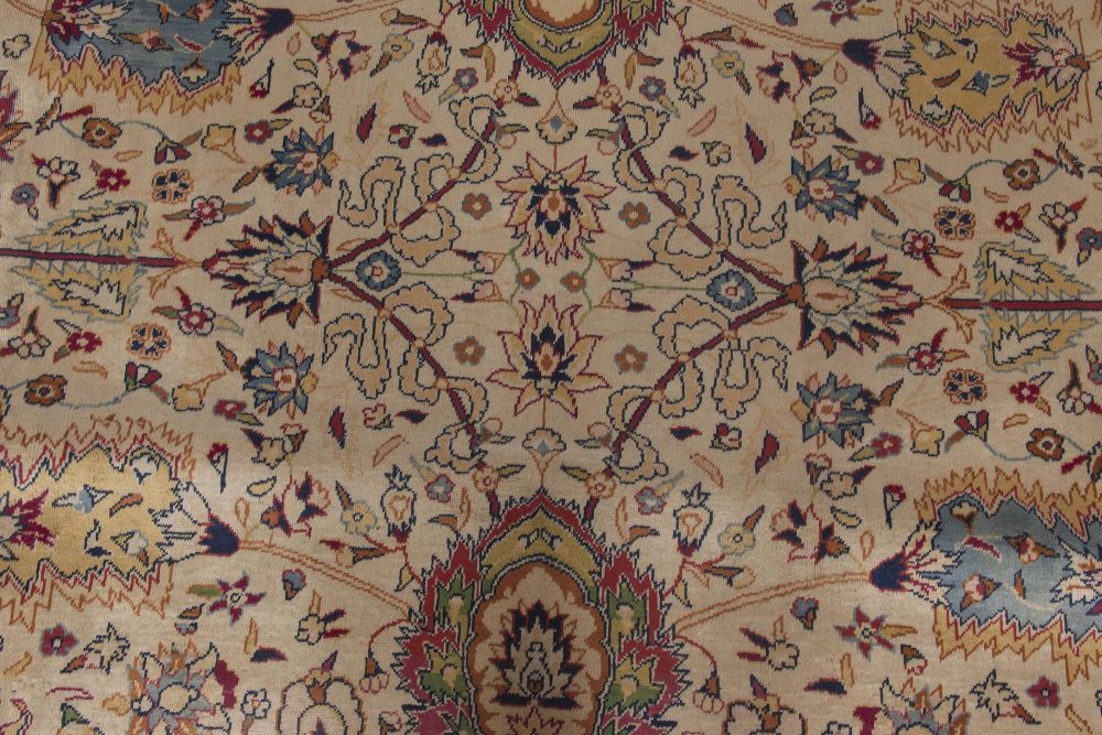 Mid-20th century Turkish Sivas Botanic Handmade Wool Carpet BB1683