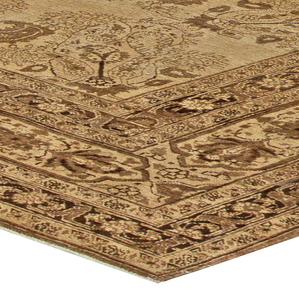 Antique Persian Tabriz Carpet BB4617