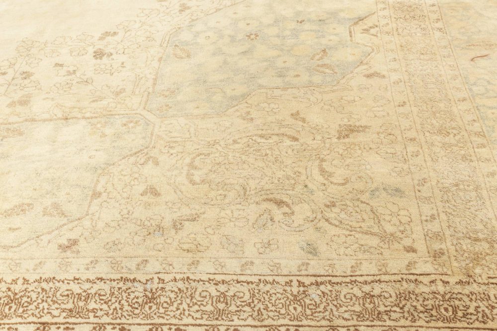 Antique Persian Tabriz Rug BB1534