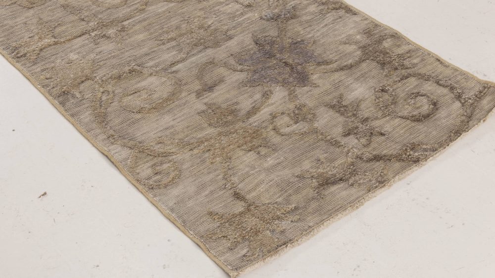 Authentic Chinese Hand Knotted Silk Runner, Fragment BB6505