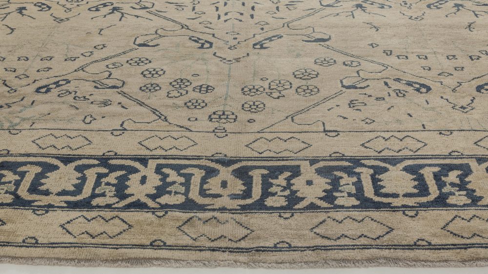 Vintage Chinese Carpet BB3749