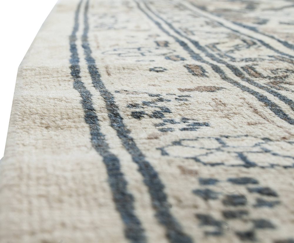 Large Antique Persian Tabriz Carpet BB1670