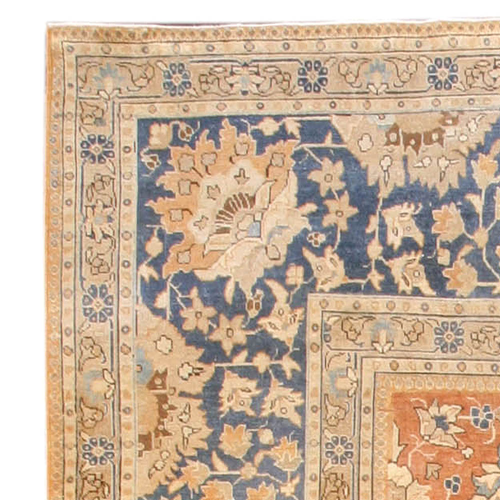 Antique Persian Tabriz Carpet BB4037