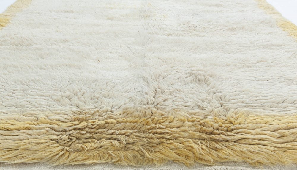 Mid-20th century Modern Turkish Tulu Ivory and Yellow Wool Rug BB3203