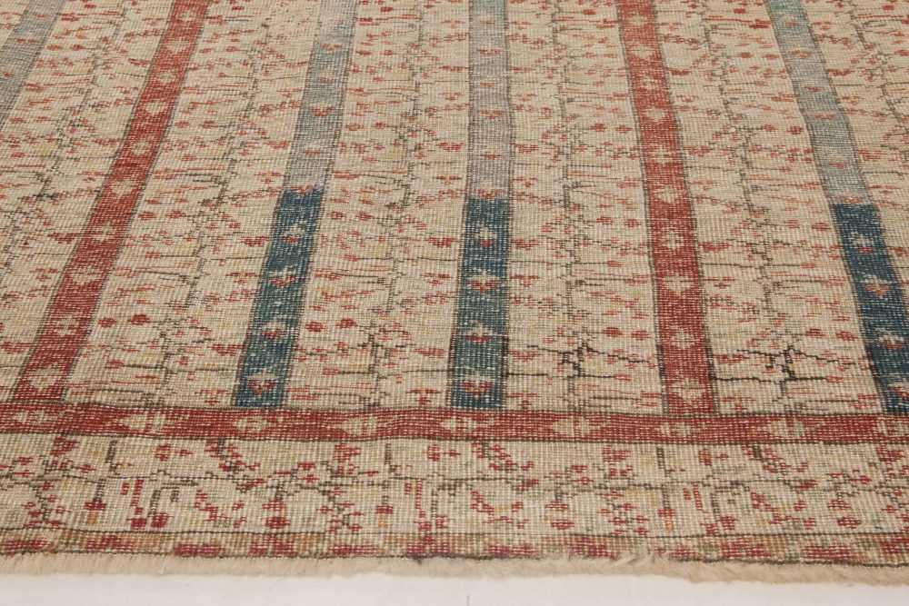 Antique Turkish Sivas Rug BB6522