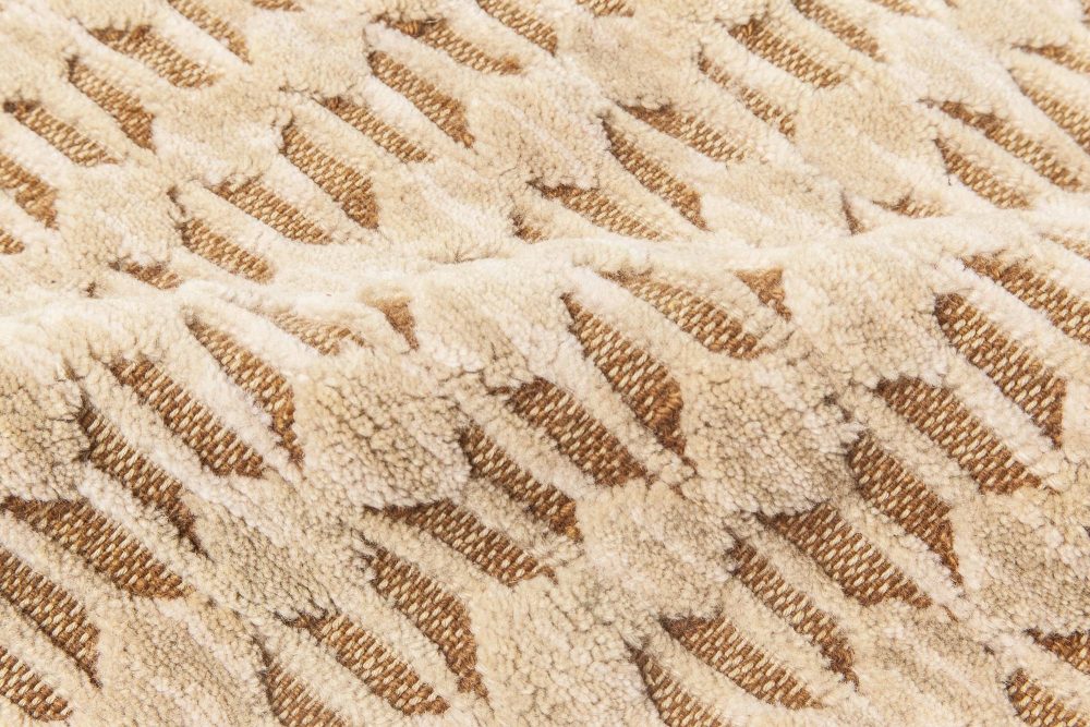 Doris Leslie Blau Collection Oversized Creamy Beige and Brown Handmade Wool Rug N10799