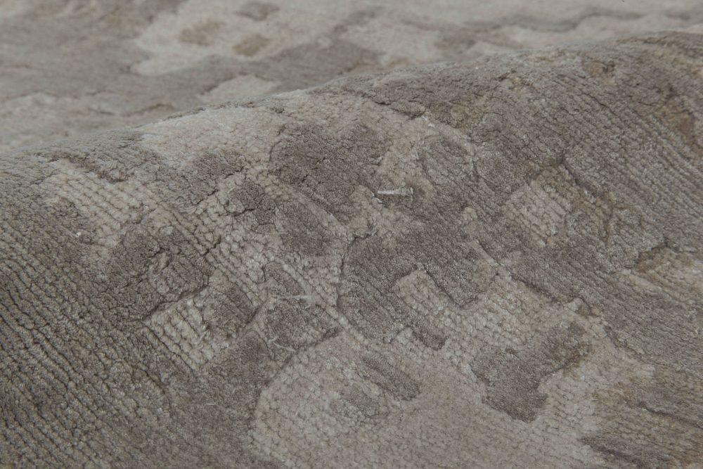 Textured Rug in Natural Tones N11605