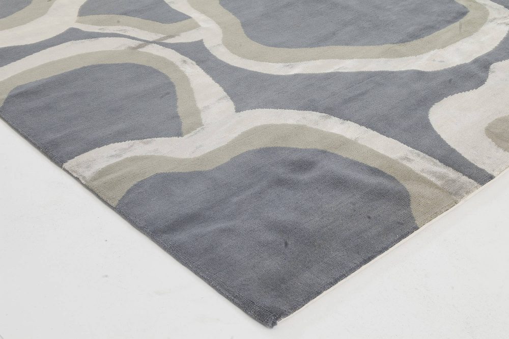 Doris Leslie Blau Collection Ondulation Abstract Black, Beige, Wool & Silk Rug N11198