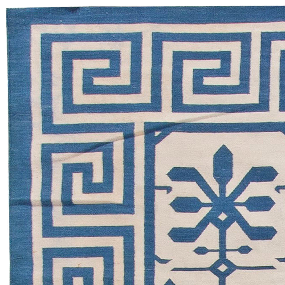 Doris Leslie Blau Collection Indian Dhurrie Blue and White Handmade Cotton Rug N11019