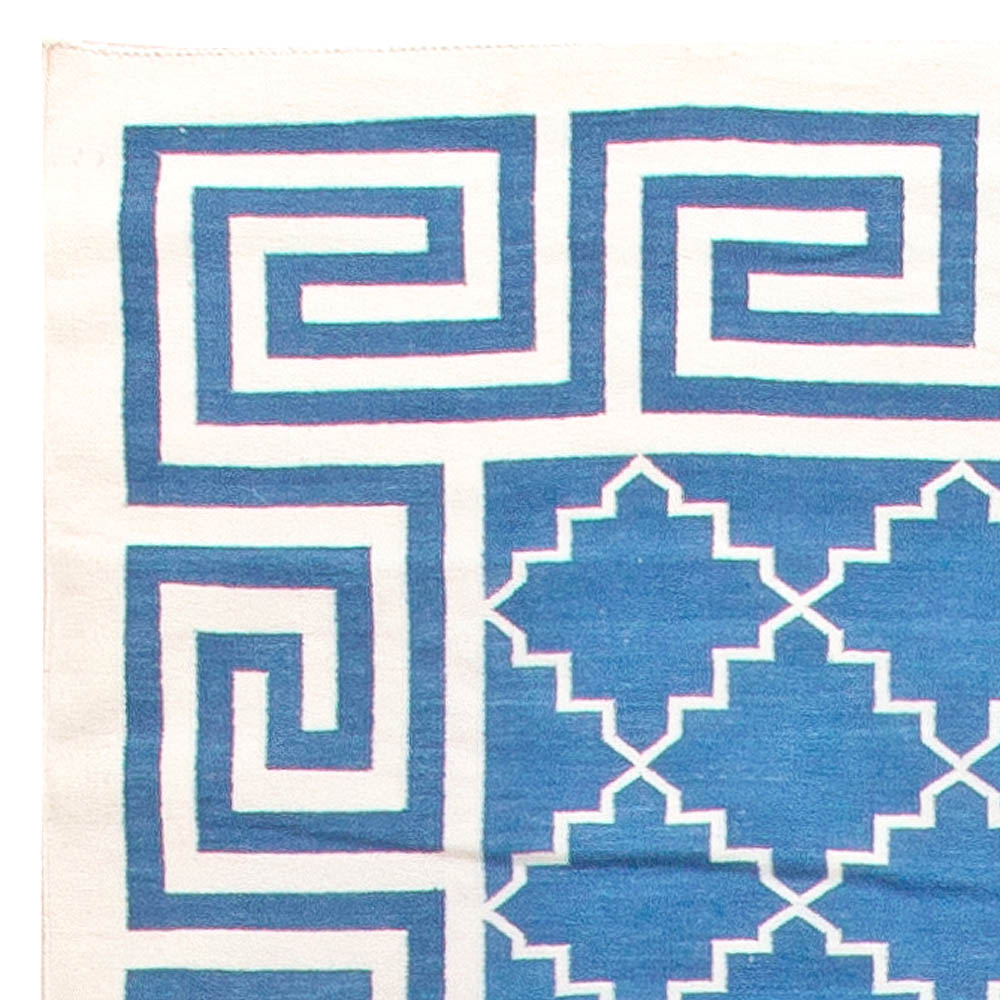 Contemporary Indian Dhurrie Blue and White Handwoven Cotton Rug N11016