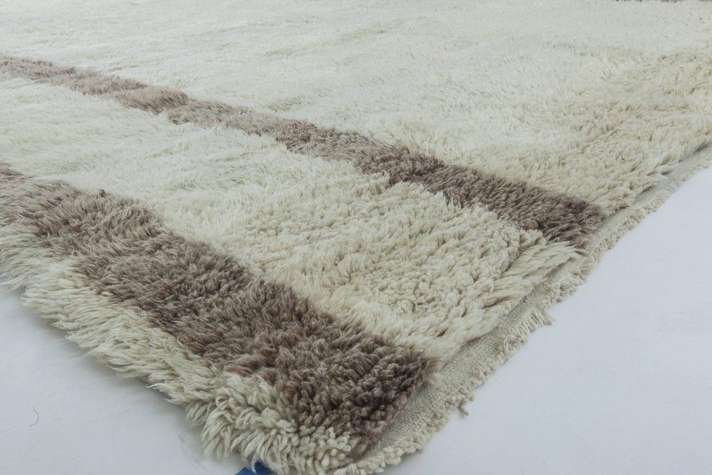 Tribal Style Moroccan Wool Area Rug N11405