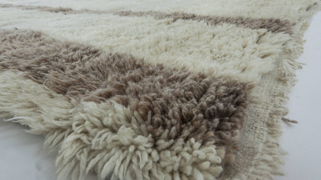 Tribal Style Moroccan Wool Area Rug N11405 by DLB